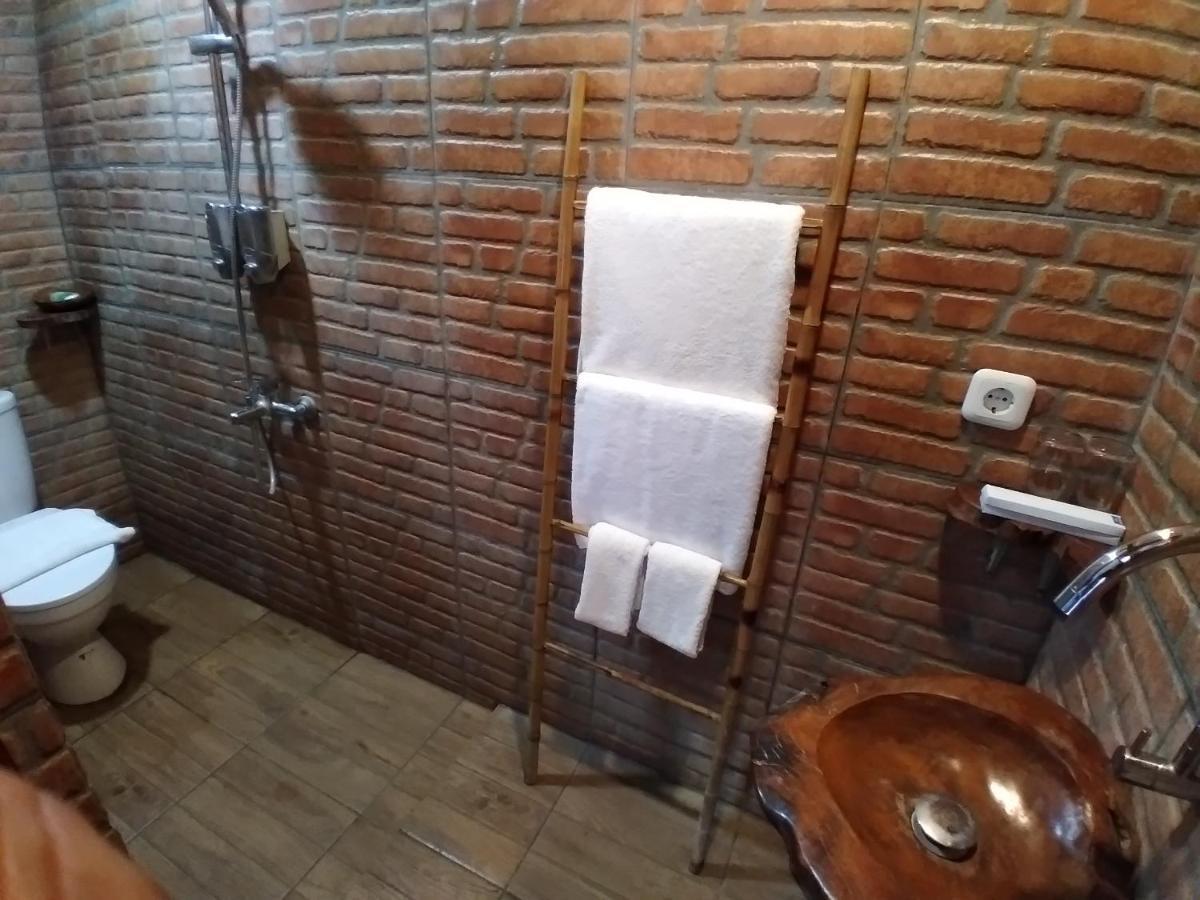 Dem Ayem Heritage Guest House Yogyakarta Eksteriør billede